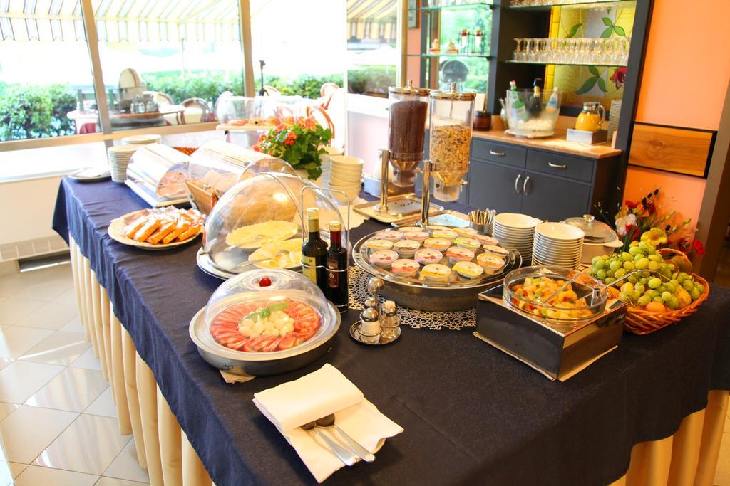 Albergo Ristorante Papa Peschiera del Garda Eksteriør bilde